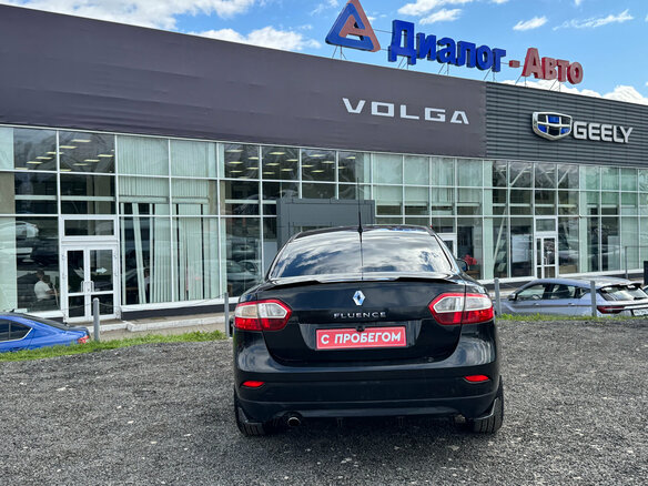 2011 Renault Fluence I, чёрный - вид 3