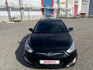 2011 Hyundai Solaris I, чёрный, 820000 рублей, вид 3
