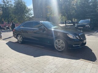 2013 Mercedes-Benz E-Класс 200 7G-Tronic IV (W212, S212, C207), чёрный, 1490000 рублей, вид 3