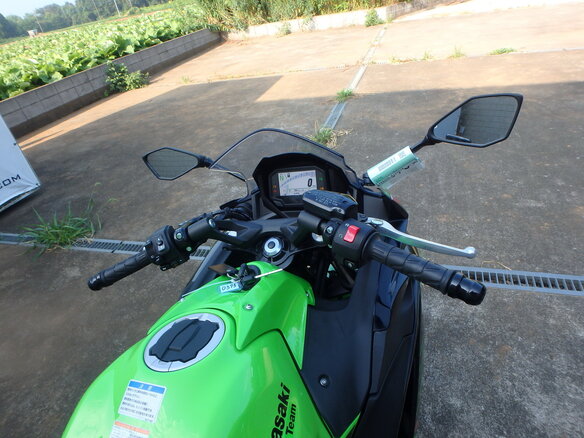 2024 Kawasaki Ninja 650, зелёный, 880000 рублей - вид 17