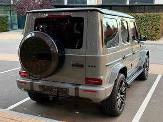 2026 Mercedes-Benz G-Класс AMG 63 AMG II (W465) Рестайлинг, серый, 31800000 рублей, вид 4