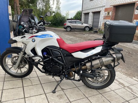 2010 BMW F 650 GS, белый, 490000 рублей, вид 1