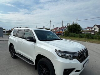 2021 Toyota Land Cruiser Prado 150 Series Рестайлинг 3, белый, 7000000 рублей, вид 3