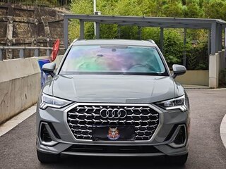 2022 Audi Q3 35 TFSI II (F3), серый, 2240000 рублей, вид 2