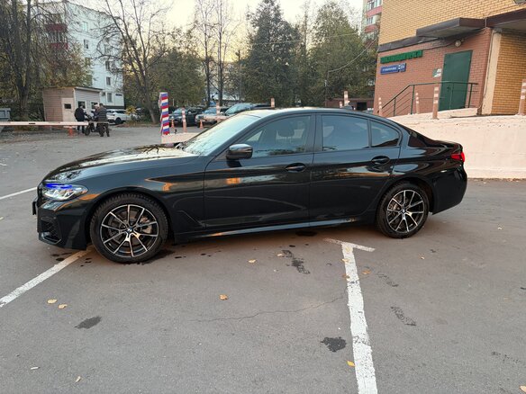 2019 BMW 5 серии 520d VII (G30/G31/G38), чёрный, 2380000 рублей - вид 7