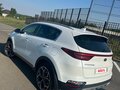2018 Kia Sportage IV Рестайлинг, белый, 2550000 рублей - вид 8