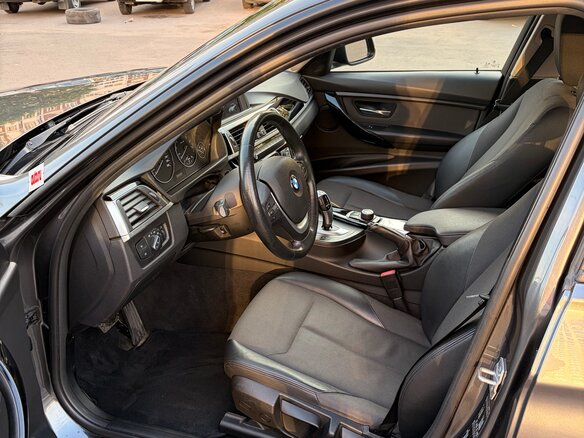 2018 BMW 3 серии 318i VI (F3x) Рестайлинг, серебристый, 1600000 рублей - вид 6