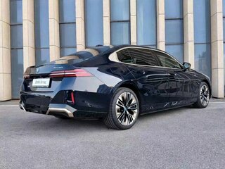 2025 BMW i5 Long xDrive50L, чёрный, 8990000 рублей, вид 4