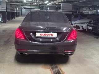 2015 Mercedes-Benz Maybach S-Класс 500 I (X222), чёрный, 4300000 рублей, вид 3