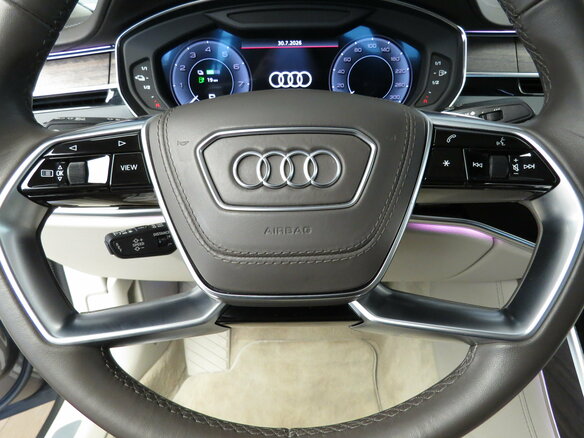 2022 Audi A8 60 TFSI e IV (D5) Рестайлинг, серый, 10990000 рублей - вид 7