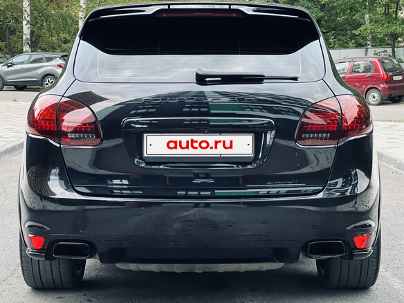 2011 Porsche Cayenne S II (958), чёрный, 2070000 рублей - вид 10