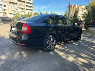 2013 Skoda Octavia II (A5) Рестайлинг, чёрный, 600000 рублей, вид 4