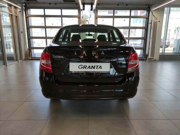 2026 Lada (ВАЗ) Granta I Рестайлинг, чёрный - вид 6