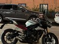 2019 Triumph Street Triple, серый, 820000 рублей - вид 1