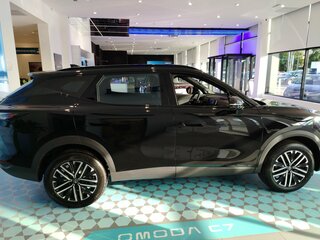 2026 Omoda C7, чёрный, 3464010 рублей, вид 4
