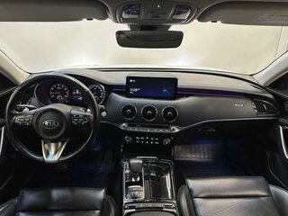 2021 Kia Stinger I Рестайлинг, белый, 2945000 рублей, вид 5