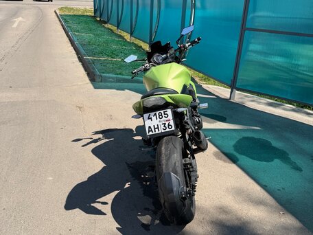 2011 Kawasaki Z 750, зелёный, 500000 рублей, вид 4