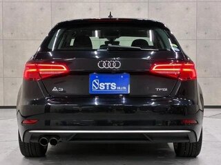 2017 Audi A3 III (8V) Рестайлинг, чёрный, 1112084 рублей, вид 5
