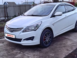 2015 Hyundai Solaris I Рестайлинг, белый, 895000 рублей, вид 1