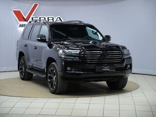 2015 Toyota Land Cruiser 200 Series Рестайлинг 2, чёрный, 3890000 рублей, вид 3