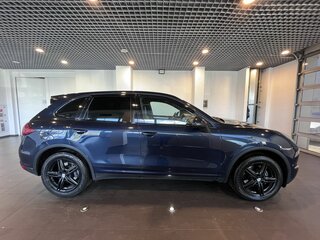 2010 Porsche Cayenne II (958), синий, 1990000 рублей, вид 2