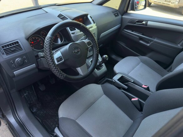 2012 Opel Zafira B Рестайлинг, серый - вид 13