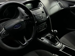2017 Ford Focus III Рестайлинг, серый, 700000 рублей, вид 3