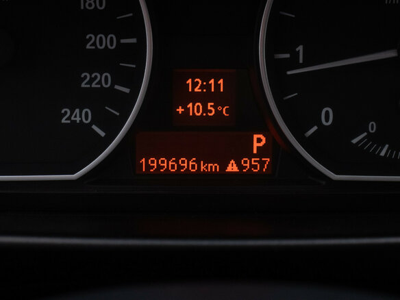 2011 BMW 1 серии 118i I (E81/E82/E87/E88) Рестайлинг, чёрный - вид 11