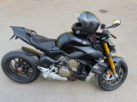 2022 Ducati Streetfighter V4, чёрный, 2090000 рублей, вид 1