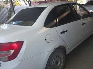 2012 Lada (ВАЗ) Granta I, белый, 250000 рублей, вид 2