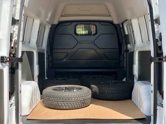 2024 Ford Transit Custom, белый, 3500000 рублей - вид 12