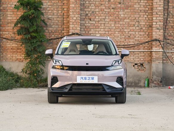 2026 Lynk & Co 06 Long Battery I Рестайлинг, серый, 2740000 рублей - вид 1