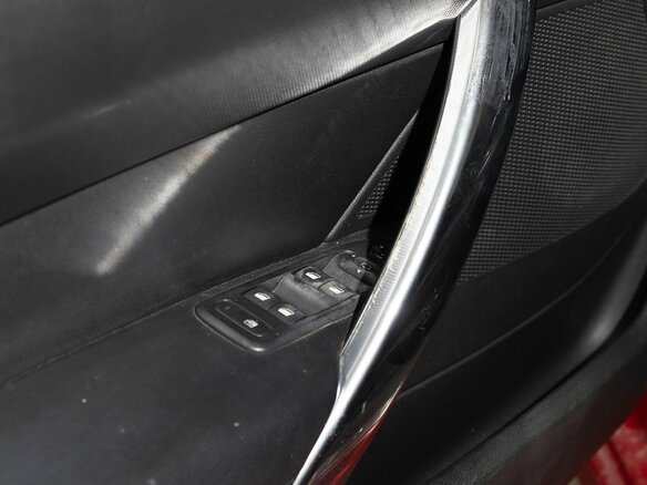 2014 Peugeot 308 I Рестайлинг, красный, 1000000 рублей - вид 14