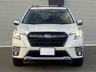 2023 Subaru Forester V Рестайлинг, белый, 2384000 рублей, вид 2