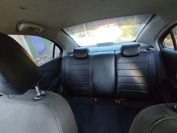 2013 Chevrolet Aveo II, белый, 540000 рублей - вид 7