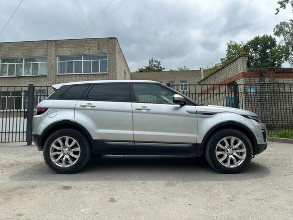 2018 Land Rover Range Rover Evoque I Рестайлинг, серый, 3070000 рублей - вид 4