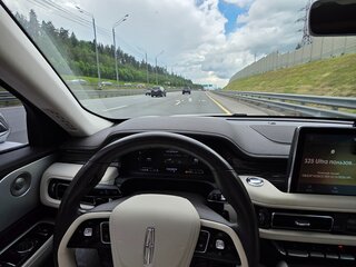 2021 Lincoln Aviator II, белый, 6400000 рублей, вид 5