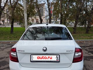2018 Skoda Rapid I Рестайлинг, белый, 1290000 рублей, вид 3