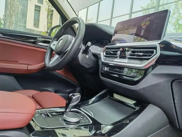 2024 BMW X3 25i xDrive III (G01) Рестайлинг, белый, 4617000 рублей - вид 8