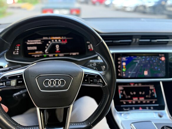 2018 Audi A6 55 TFSI V (C8), белый, 2500000 рублей - вид 8