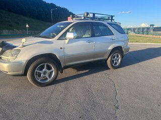 1998 Toyota Harrier I (XU10), белый, 710000 рублей, вид 4