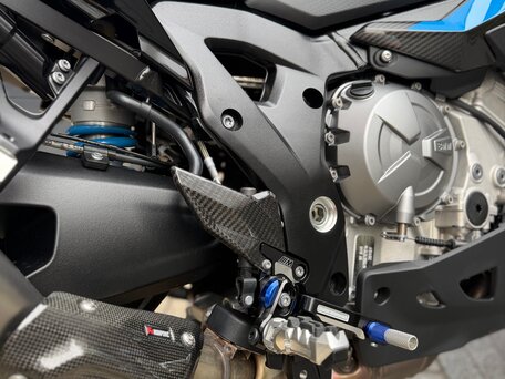 2024 BMW M 1000 XR, чёрный, 3715000 рублей, вид 4