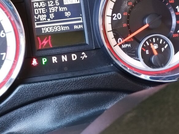 2011 Dodge Caravan Grand V, чёрный, 1750000 рублей - вид 6