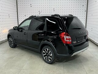 2026 Lada (ВАЗ) Granta Cross I Рестайлинг, чёрный, 1221000 рублей, вид 4