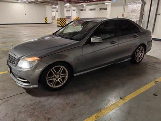 2011 Mercedes-Benz C-Класс 200 III (W204) Рестайлинг, серый, 780000 рублей, вид 4