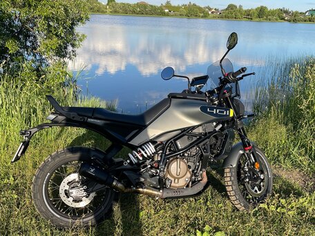 2025 Husqvarna Svartpilen 401, чёрный, 650000 рублей, вид 1