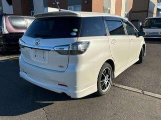 2017 Toyota Wish II Рестайлинг, белый, 1184000 рублей, вид 3