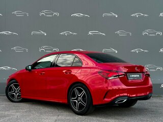 2019 Mercedes-Benz A-Класс 200 IV (W177), красный, 2292800 рублей, вид 4