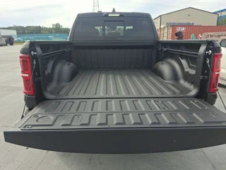 2026 Ram 1500 TRX SRT V Рестайлинг, чёрный, 18949000 рублей, вид 5