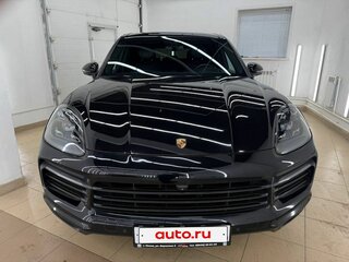 2018 Porsche Cayenne III, чёрный, 4777000 рублей, вид 3